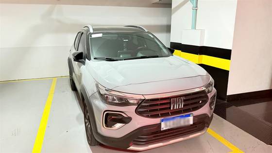 FIAT PULSE 1.0 TURBO 200 FLEX IMPETUS CVT FIAT PULSE 1.0 TURBO 200 FLEX IMPETUS CVT